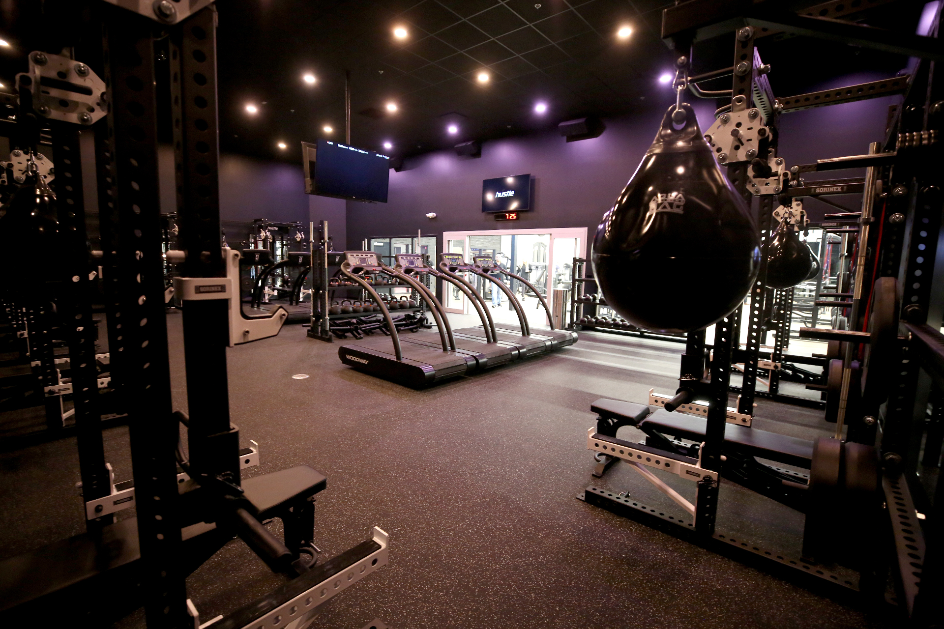 HUSTLE studio